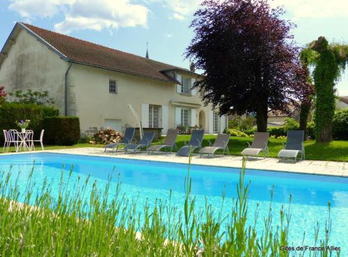 Grande maison contemporaine avec piscine et animaux admis - FR-1-489-134