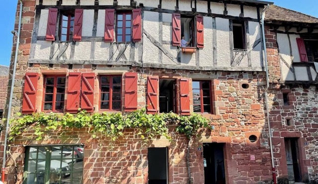 Grande Maison pour 8 personnes - Bourg de Meyssac