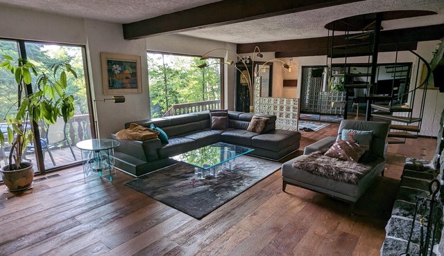 Grande Maison Style Suisse en Montagne - Location Saisonnière Sept au 15 déc
