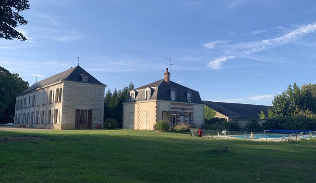 Grande Propriété Avec Piscine Touraine/poitou