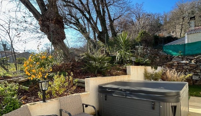 Grande Villa 4 Pers au Calme Avec Jacuzzi