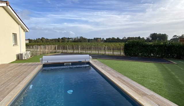 Grande Villa Climatisée Avec Piscine au Coeur des Vignes du Pessac-léognan