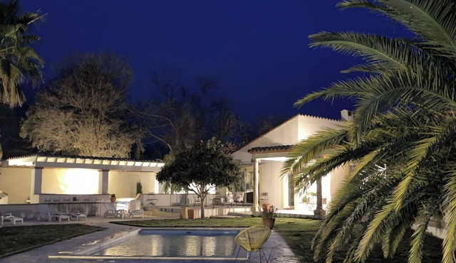 Grande Villa Dans les Vergers de Pêchers