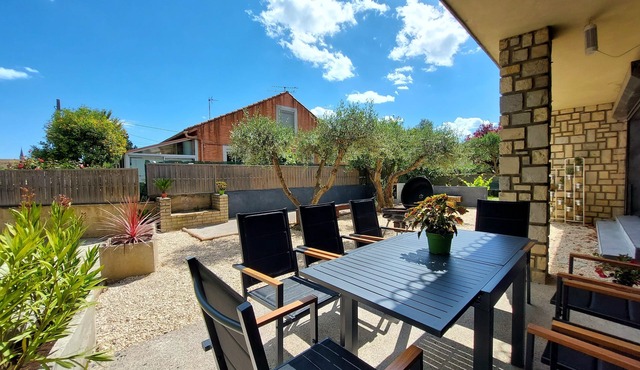 Grande Villa Moderne au Cœur de la Camargue