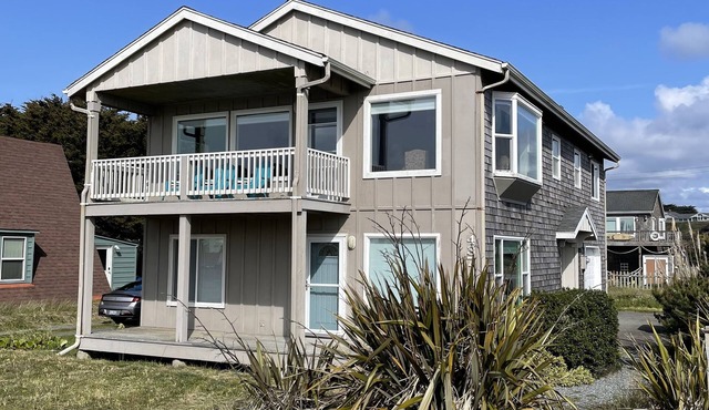 Grandma's Bandon Beach House #695777