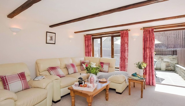 Grandma's Cottage - UK48618