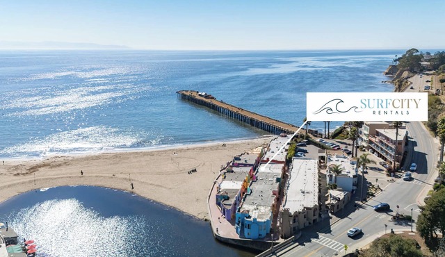 Grandma's Nest steps from Capitola Beach!