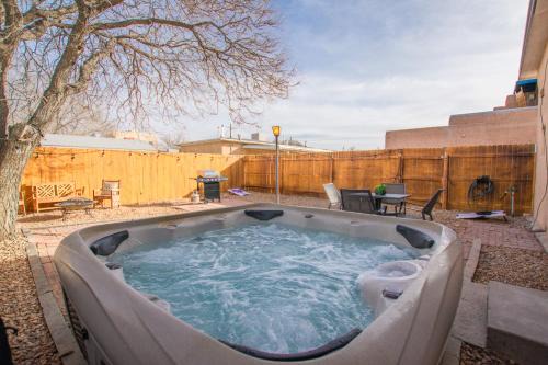 Grandma's Old Town Adobe House! Private Hot Tub-Close to Old Town-Pet Friendly-No Pet Fee!