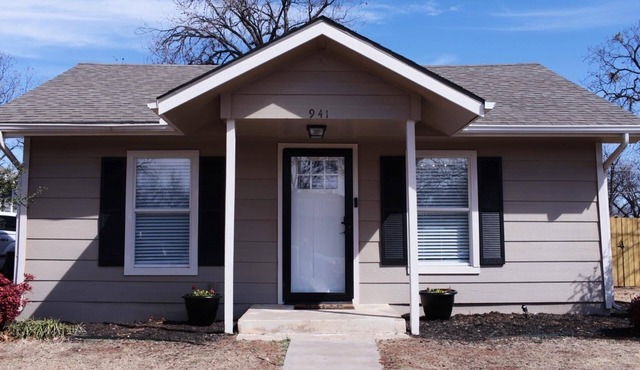 Grandma’s cottage- centrally located
