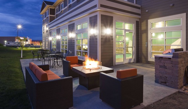 GrandStay Hotel and Suites