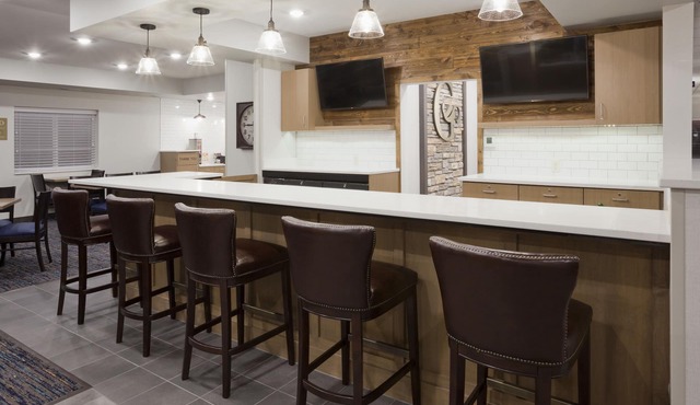 GrandStay Hotel & Suites Rock Valley