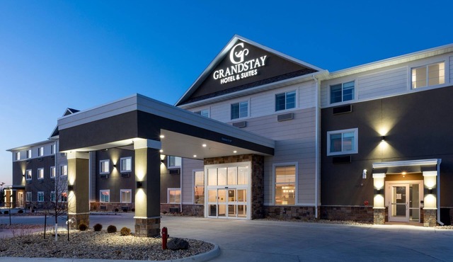 GrandStay Hotel & Suites Algona IA