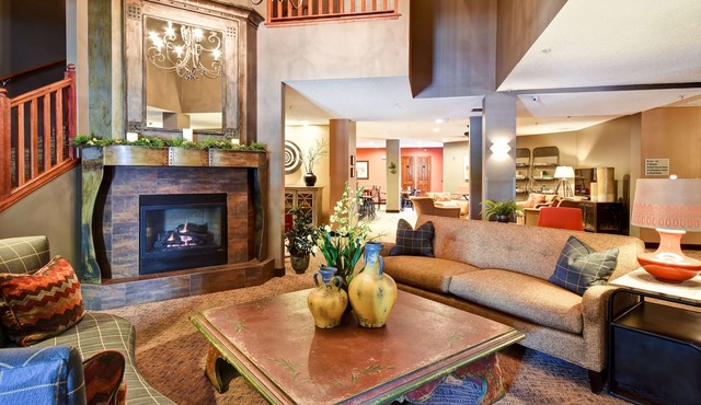 GrandStay Hotel & Suites