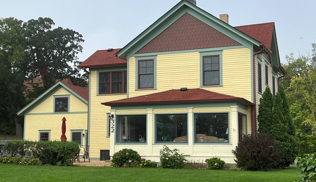 GRANDVIEW COTTAGE - BEST VIEW IN STILLWATER