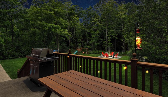 Grandview Family Beach House w/Hot Tub, Sauna & Sandy Beaches Steps Away!