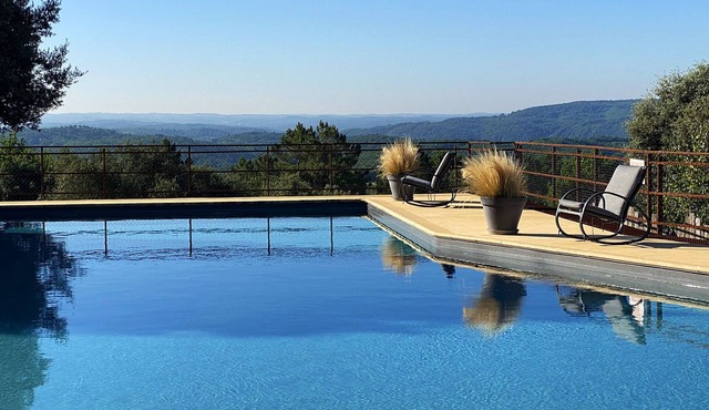 GRANGE AUX AMIS in SARLAT, an ecolodge with a nice view of the DORDOGNE valley