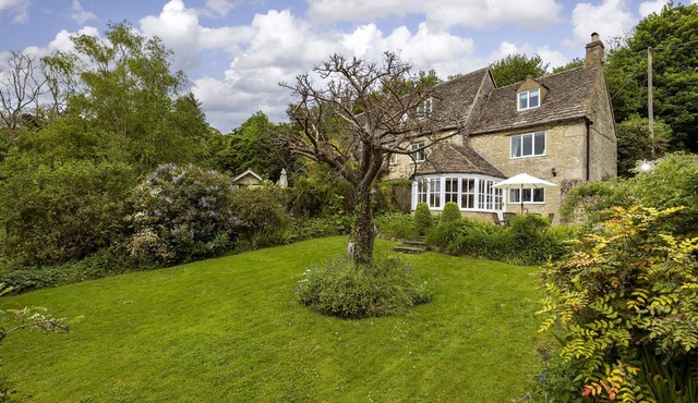 Grange Cottage - a beautiful house sleeping 4 guests in 3 bedrooms