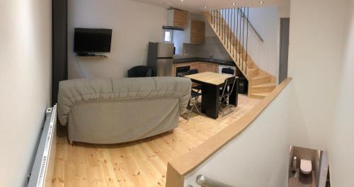 Grange entièrement rénovée à Chanac wifi gratuit