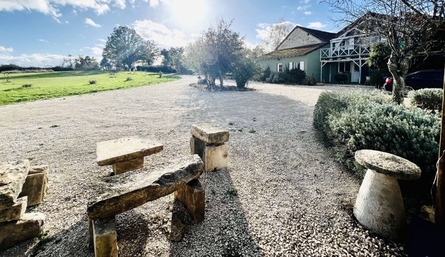 Grange de Guiblain - Farmhouse villa w/ hot tub & patio