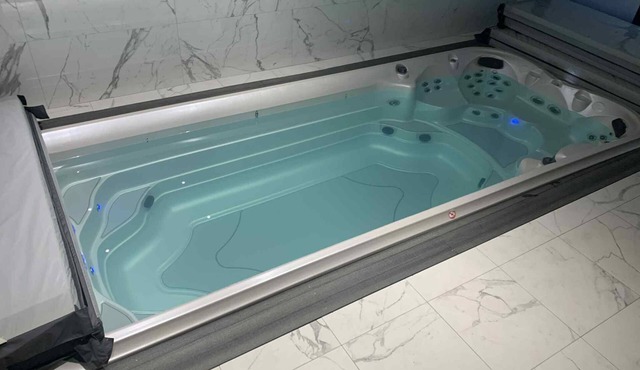 Grange&Lodge apartment, sauna and swim spa