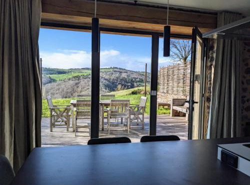 Grange rénovée - Calme et Vue sur les volcans