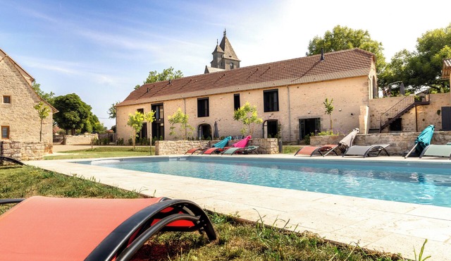 Grange Roca Masia- Les Tournesols, jardin, piscine