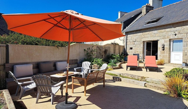 Granite House by GR34 & Sandy Beach