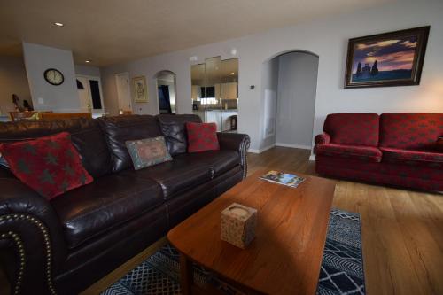 Grant's Condo in The Greens