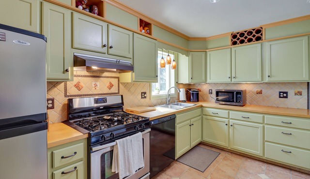 Grantville Vacation Rental ~ 8 Mi to Hersheypark!