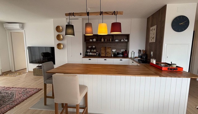 Grape Escape - Apartment with terrace and garage