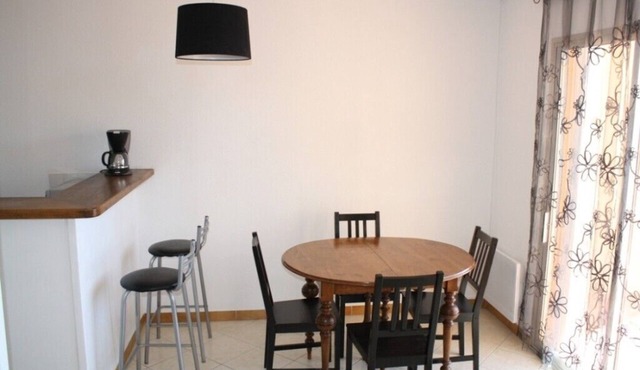 Grasse Air-conditioned balcony near perfumeries and Route Napoléon