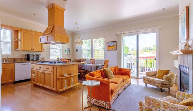 Graton, Hot Tub, BBQ, Nature & Family Fun