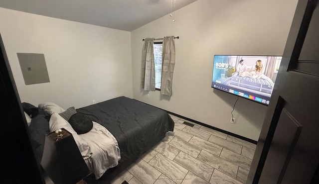 Gray Getaway Cozy 1-bed apartment with in Michigan City <7min to Lake Michigan