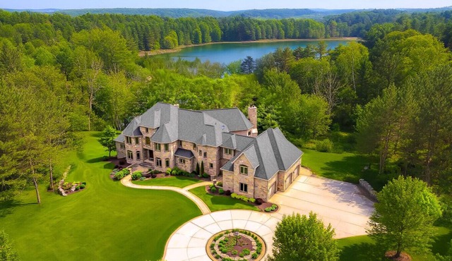 Gray Lake Villa | Sleeps 22 · Theater · Sauna · Lake