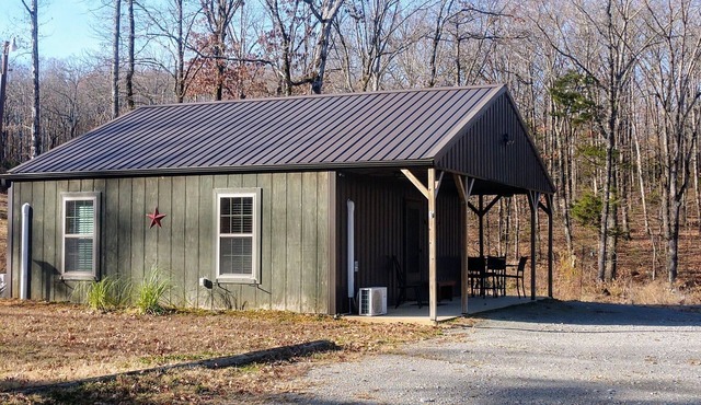 Greasy Bend off-road park 5 min.nBatesville speedway 25 min.nBatesville 20 min.