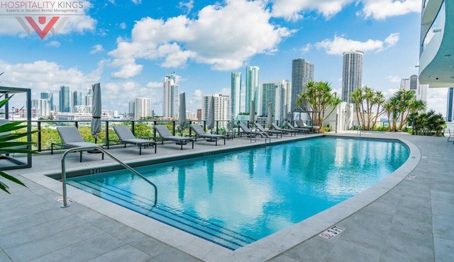 Great 2bed/2bath in Miami! Million Dollar views!