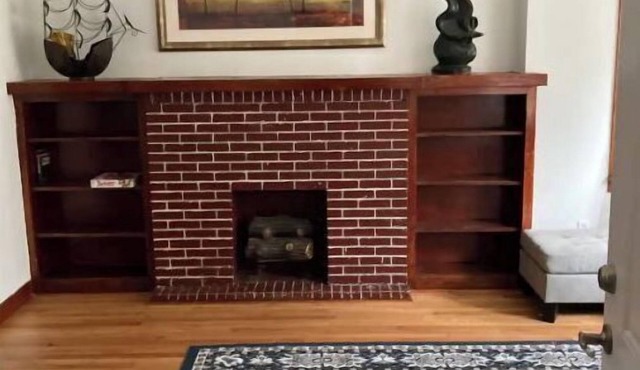 Great 3 bedroom rental unit near Logan Square