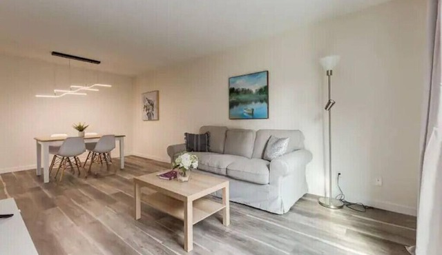 *Great* 3 BR - OnRoute to Banff