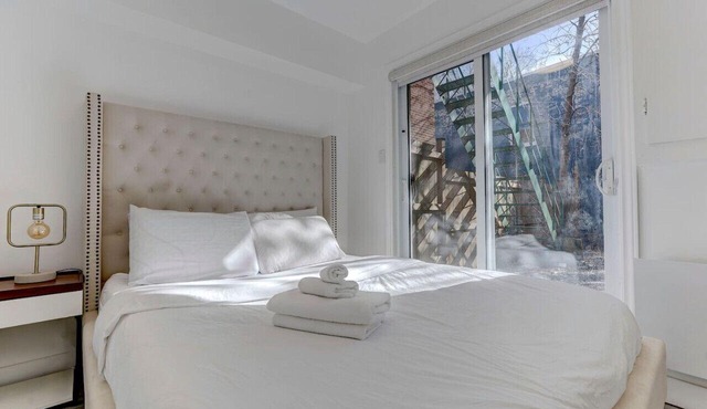 Great 3BR in Montreal's Gay Village, Perfect for Families and Friends Exploring the City