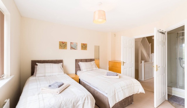 Great 4 bed house in Black Country