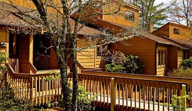 Great Adventure in North Carolina! 3 Serene Units, Ski Equipment Rentals