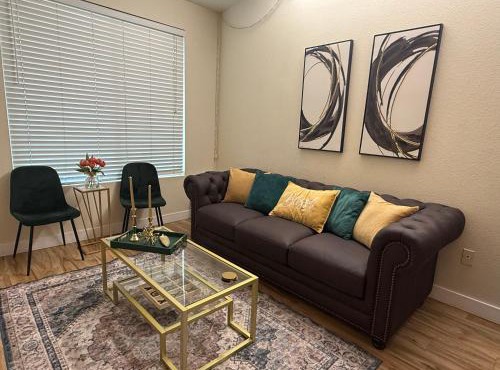 Great Amenities, Pool, Sauna Gym