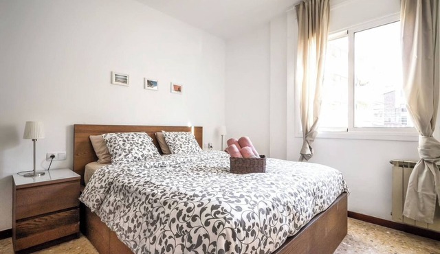 Great apartment for 8 to 15 'of Sagrada Familia