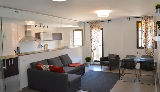Great apartment with a private parking