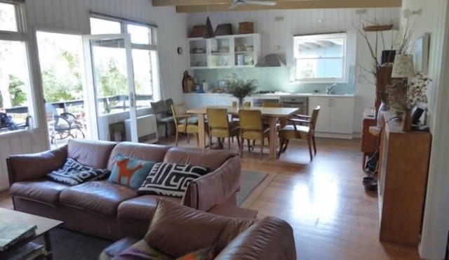 Great beach house in Somers