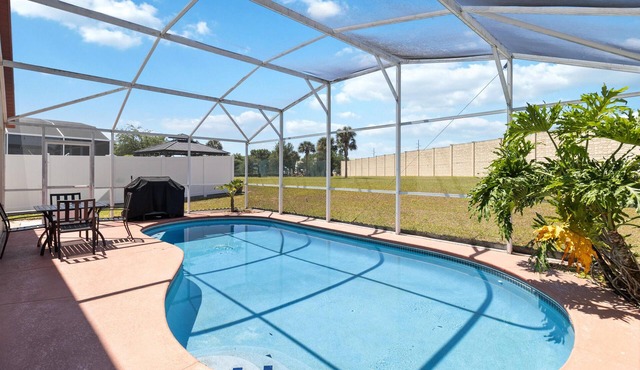 Great Community, amazing private pool, near Disney!