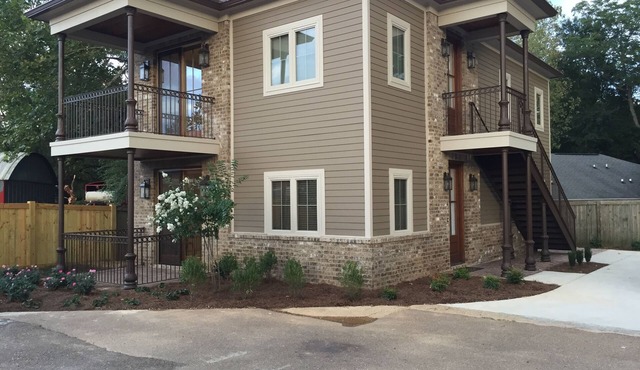 Great Condo on North Lamar Blvd near The Square and Ole Miss