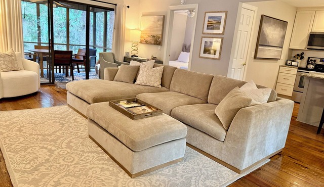 Great Cottage and Close to Beach - Book Your Vacation Now!