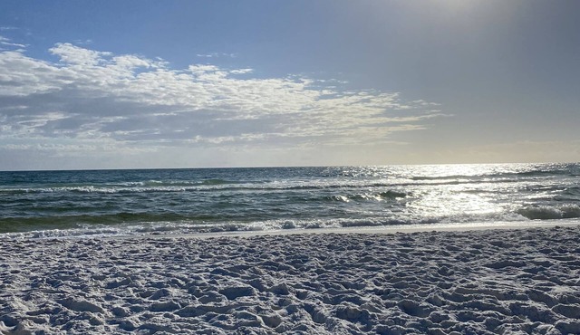 Great cozy beach getaway