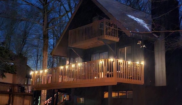 Great Cozy-Cabin in lovely Tobyhanna. Pet-Friendly!